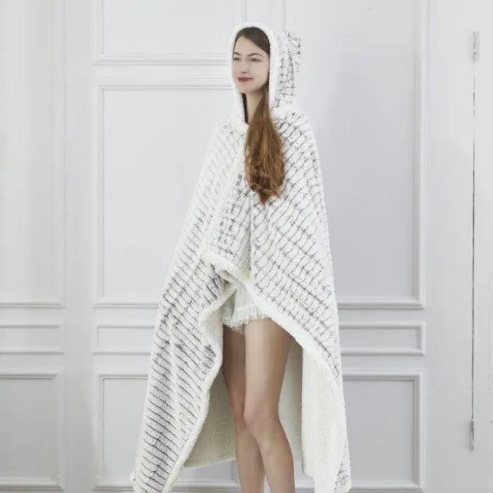 NWT Regal Comfort Chevron Granite Wearable Faux Sherpa Throw One Size